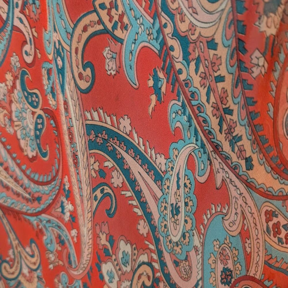 Vintage BCBG Max Azria silk cocktail dress - Picture 4 of 5